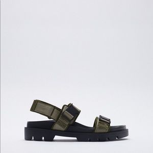 ZARA FLAT STRAPPY SANDALS